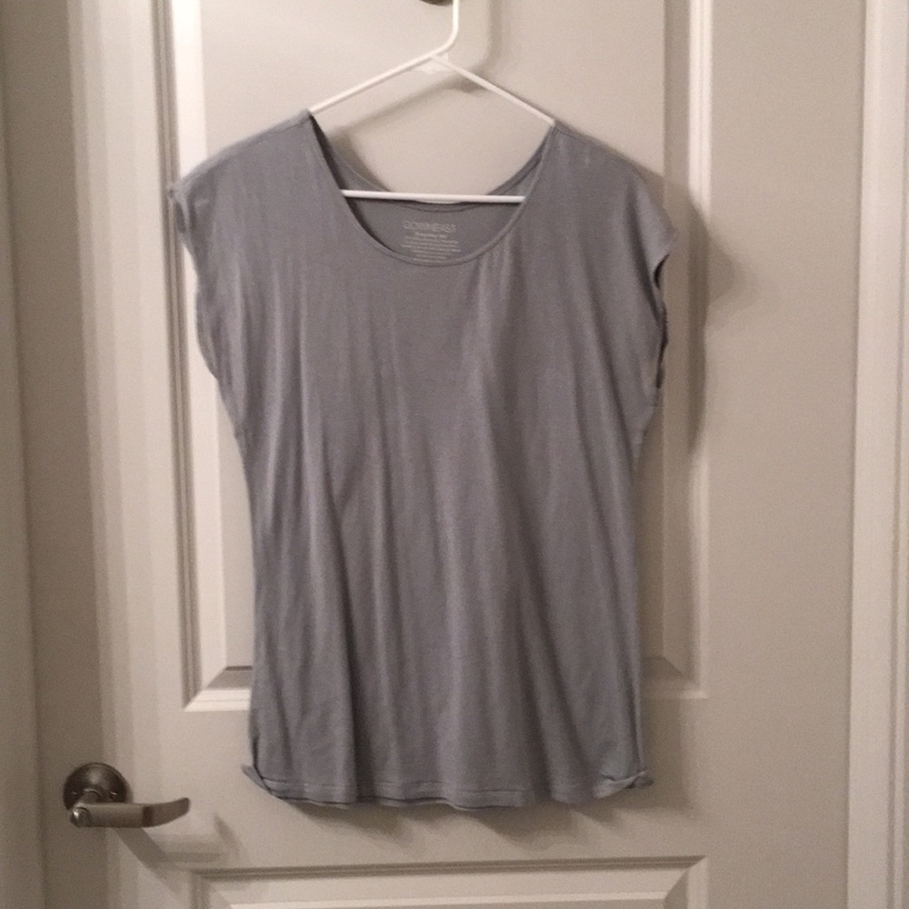 XL Downeast basics capped sleeve layering shirts